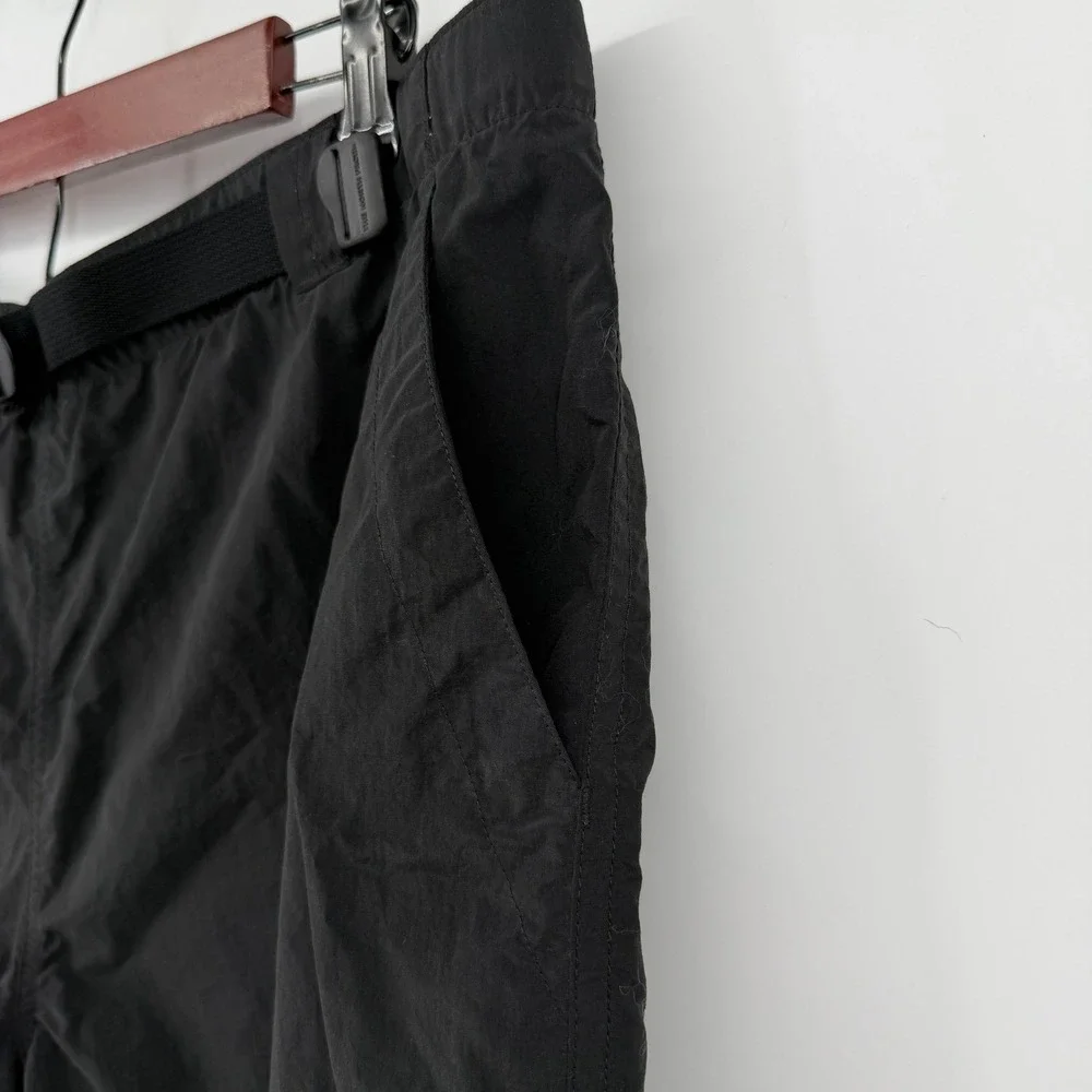 The North Face Belted Nylon Shorts Mens Large Black Hiking Gorpcore 6 Inseam